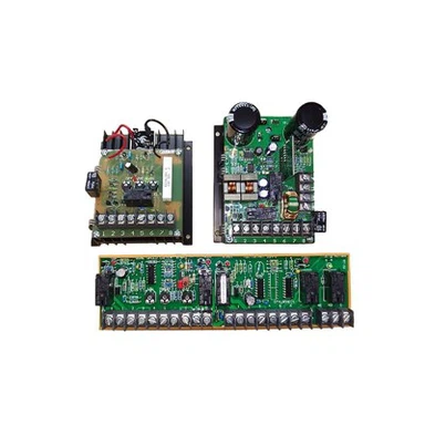 Riadiace moduly požiarnych čerpadiel + moduly nabíjačky batérií + riadiace moduly poplašného motora